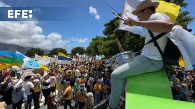 Las protestas ciudadanas vuelven a recorrer Canarias para pedir un turismo más sostenible
