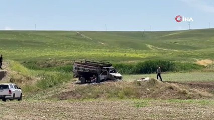 Diyarbakır’da baba oğul kamyonetle yanmış halde bulundu