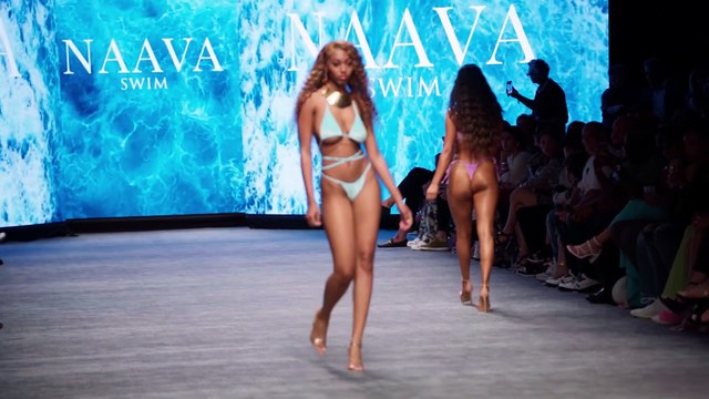 Tiyana Minto in Mesmerizing Slow Motion | Miami Swim Week 2023 Runway Moment