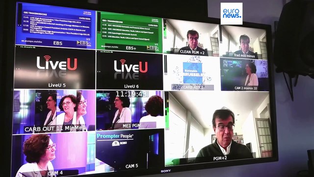 Javier Cercas à Euronews: É impossível inventar algo tão exótico como o Vaticano