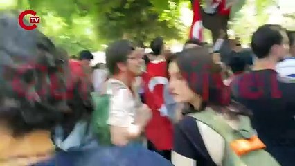 Diplomasız Erdoğan sloganından sonra polis susturmak için seslendi