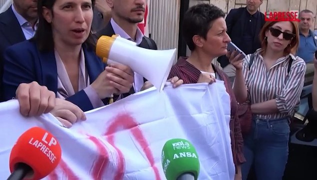 Referendum 2025, Schlein davanti agli studi Rai: ?Informi i cittadini, no a Telemeloni?