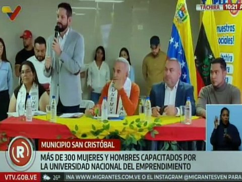 Universidad Nacional del Emprendimiento entregó certificados a la tercera cohorte del diplomado