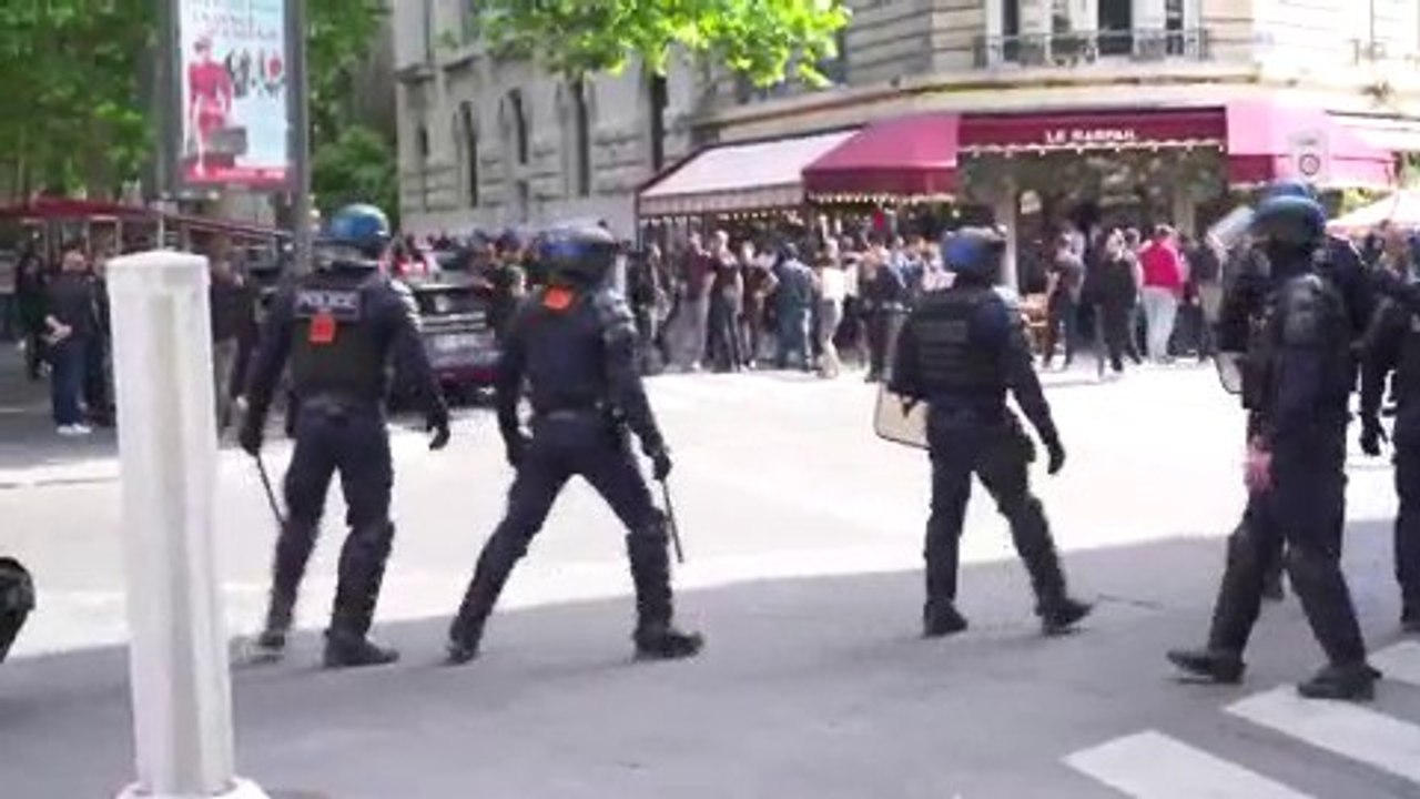 Direct-Paris : la manif des taxis dégènère