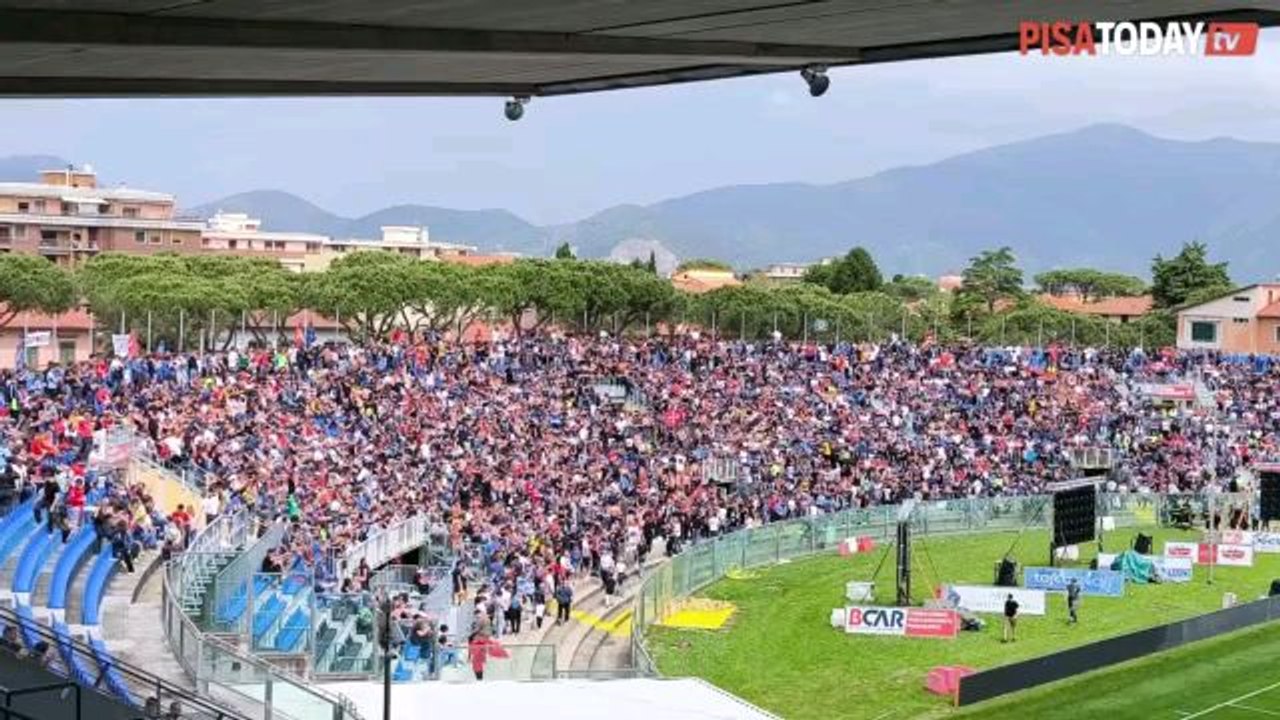 video festeggiamenti per il pisa in serie a - 04/05/25