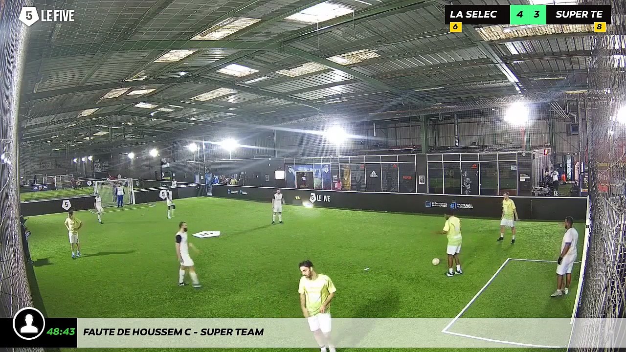 Faute de Houssem C - Super Team