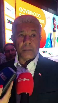 Jerônimo se manifesta após rumores da saída de Jaques Wagner do Senado em 2026