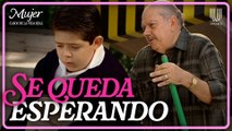 Mujer, casos de la vida real 1/3: Brandon es olvidado en la escuela | Último verano