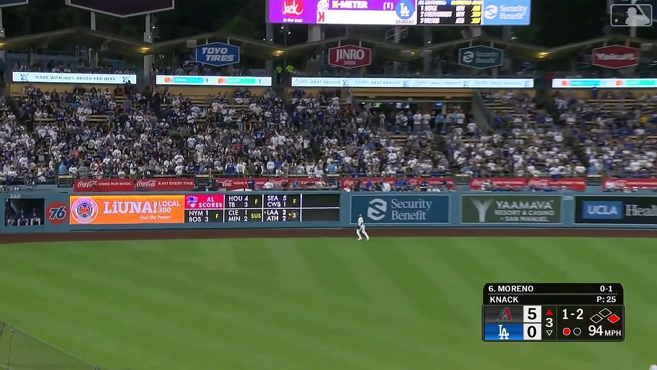 Gabriel Moreno despacha enorme jonrón de dos carreras