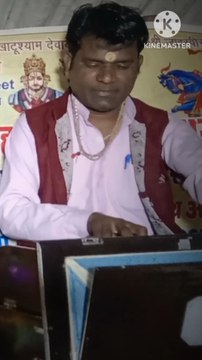 कान्हा की मुरली बजी मोहे तीनों लोक //#krishna #kanha #natkhat #krishnabhajans #albeladehatimahfil