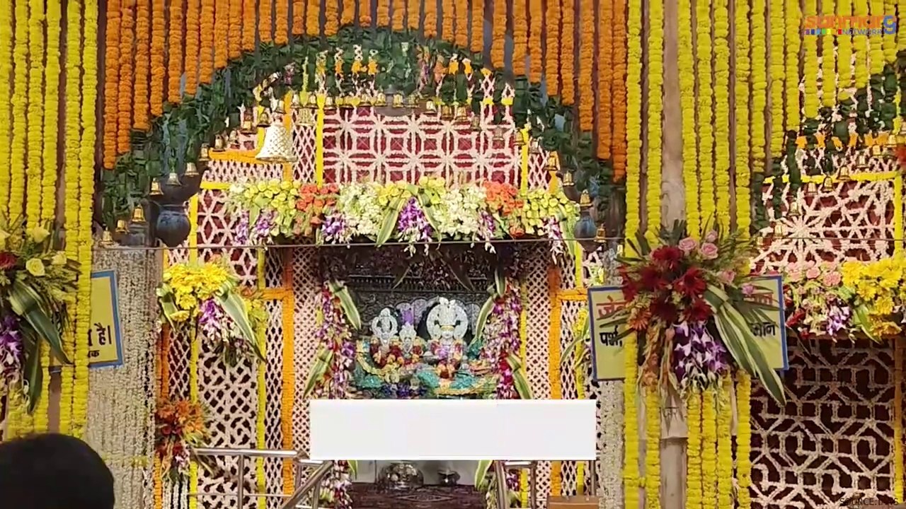 फूलों से महका अयोध्या का कनक भवन और हनुमान गढ़ी