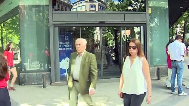 José Luis Bayo anuncia su candidatura para disputar a Feijóo la Presidencia del PP