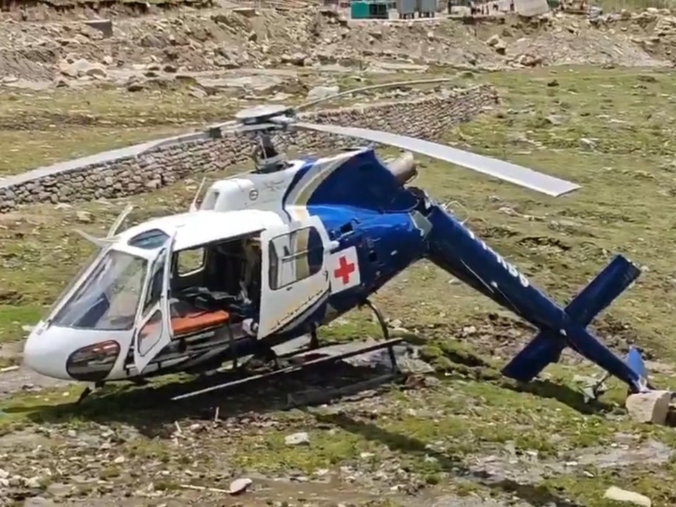 Hubschrauber knickt bei Notlandung das Heck ab