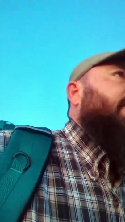Handyman Rucks 6 Miles Looking For Decent Barber