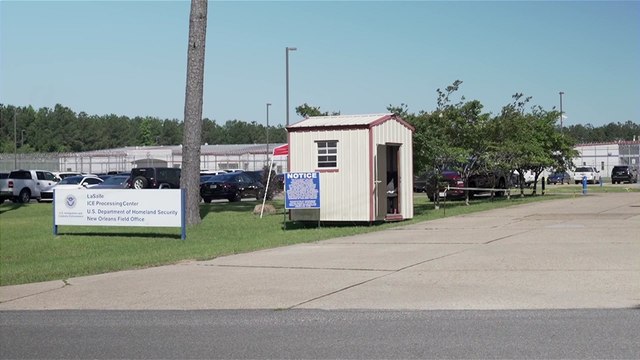 Protesters rally for Mahmoud Khalil's release during his immigration court hearing in Louisiana