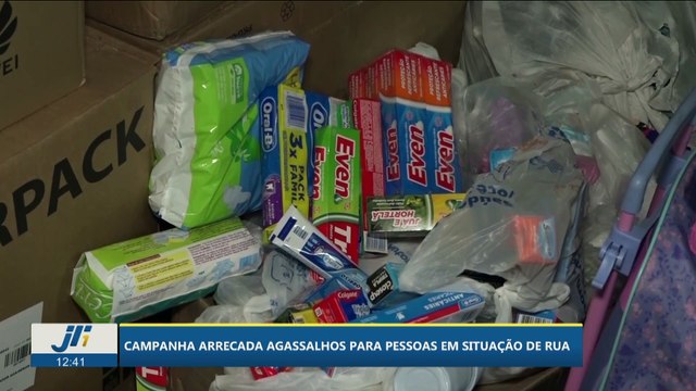 Campanha arrecada agasalhos para pessoas em situação de rua