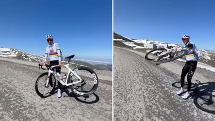 Cyclisme - Route 2025 - Tadej Pogacar vs le vent ! Journée d'entraînement en Espagne pour le champion du monde