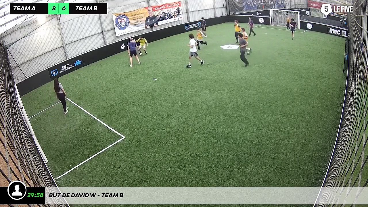 But de David W - Team B