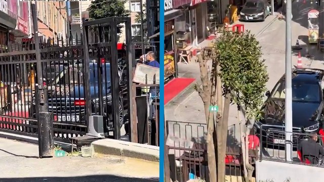 Hastane otoparkına alınmayan çakarlı araç, ambulans çıkışına park etti