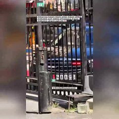 Tepki çeken görüntüler... Çakarlı aracını ambulans çıkışına park etti!