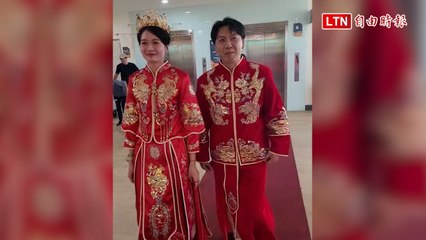 東港戶政520招待新鮮現切黑鮪魚 新人穿龍鳳掛入場超吸睛