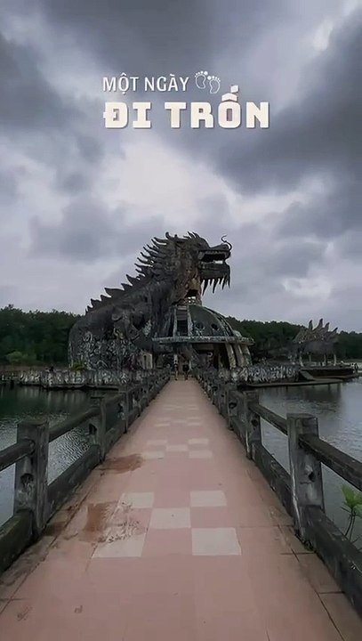 Riesendrache wasserpark ho thuy vietnam