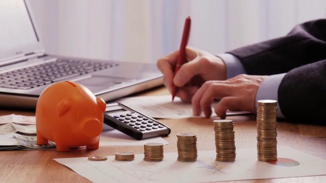 L'Ue taglia le stime di crescita dell'Italia