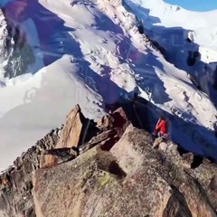 Un prélude de Bach joué à 3650m : quand l’alpinisme devient art