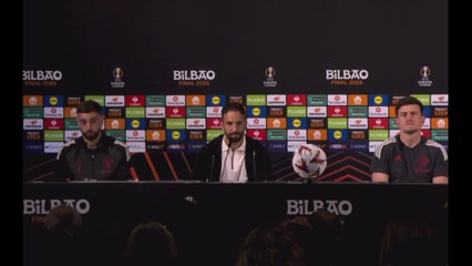 El malentendido de Bruno Fernandes con una pregunta en euskera que terminó en risas