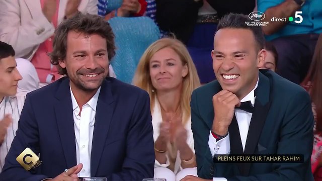 Tahar Rahim parle de sa femme Leïla Bekhti dans C à vous .