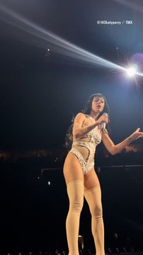 Katy Perry Tells Fan to Stop 'DM'ing My Man' Orlando Bloom at Las Vegas Show: 'Seriously, Get Your Own Life'