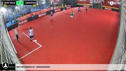 But de Arnold D - Espartanos