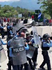 Video del jefe de la Policía herido tras enfrentamiento con pobladores de Ocotepeque