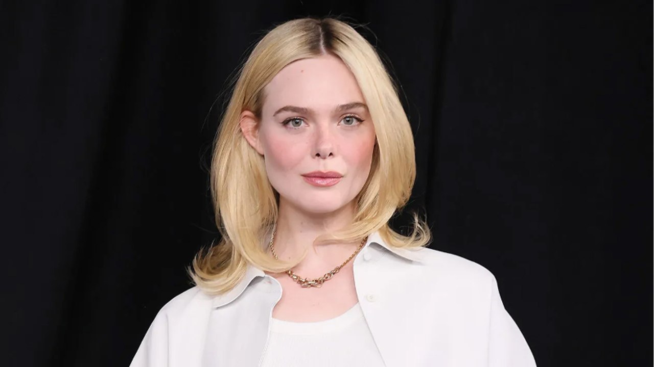 Elle Fanning Cast as Young Effie Trinket in 'Hunger Games: Sunrise on the Reaping' (Exclusive) | THR News Video