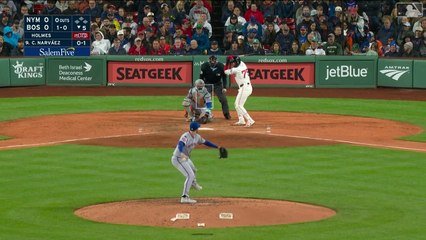 Carlos Narváez vence el Monstruo Verde con su quinto jonrón