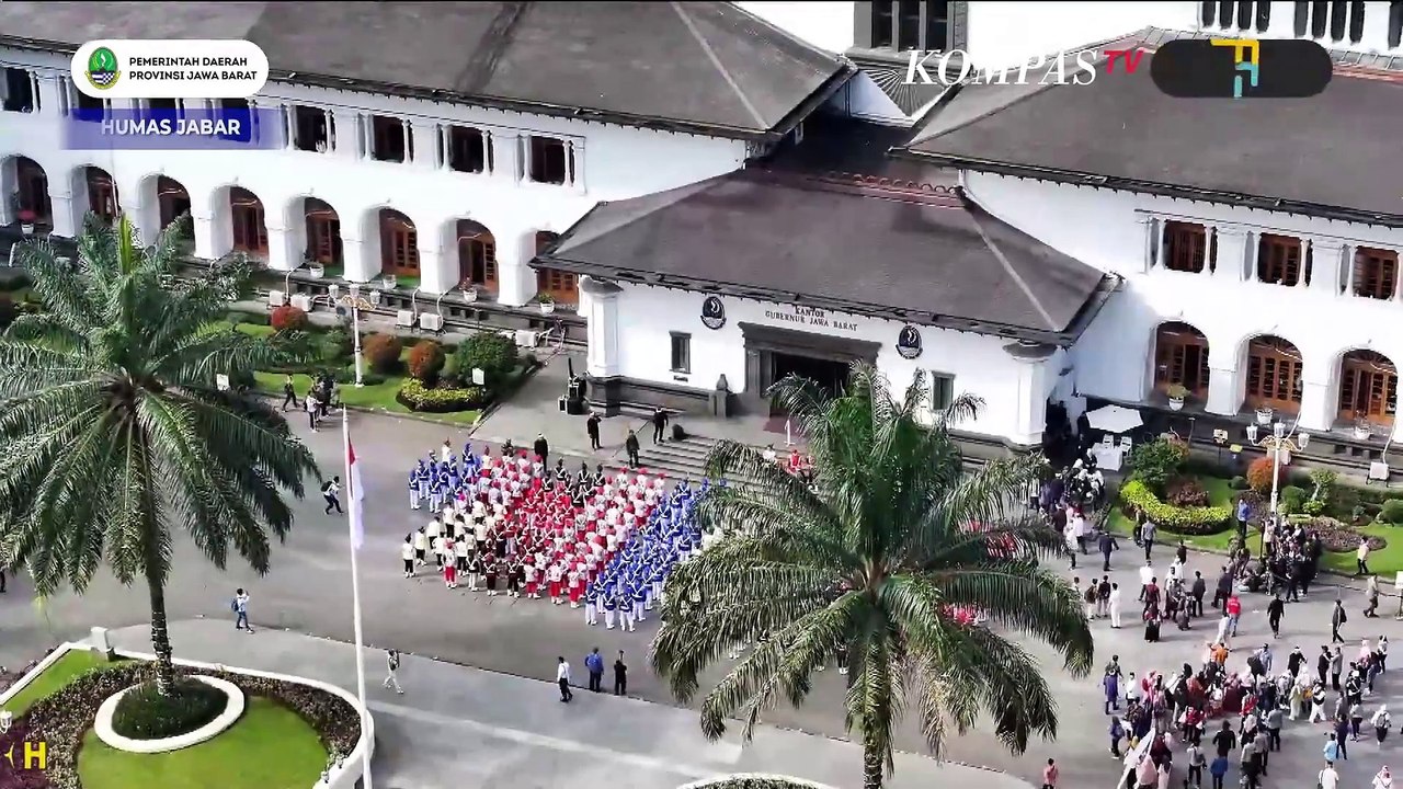 [FULL] Depan Dedi Mulyadi! Aksi Yel-Yel Bak TNI Para Siswa Lulusan Barak Militer