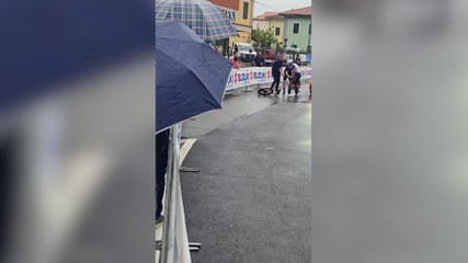 Así fue la caída de Egan Bernal en la crono