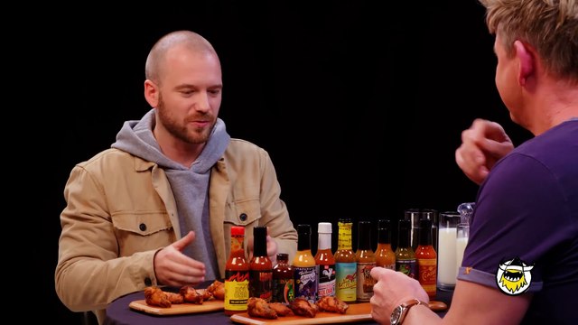 Gordon Ramsay Savagely Critiques Spicy Wings | Hot Ones