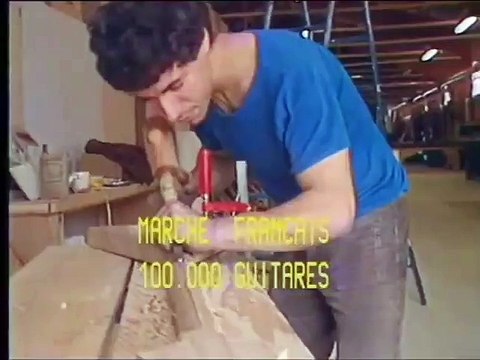 23 Septembre 1982 - Journal régional FR3 Bretagne - Document sur la fabrication de la guitare (en forme de hache) de Johnny Hallyday