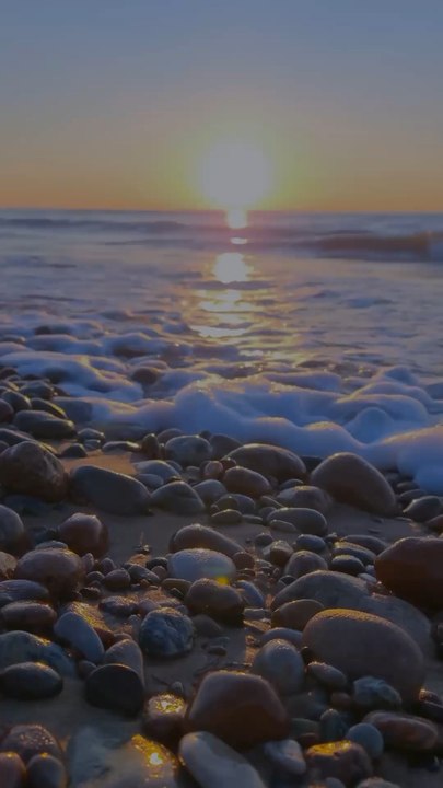 NettaVibes.com🌟 Like this? LIKE, FOLLOW, and SUBSCRIBE for more wellness tools and daily motivation!💌 Sign up for our Vibe Check Newsletter for weekly journal drops, affirmations, and exclusive self-care freebies!