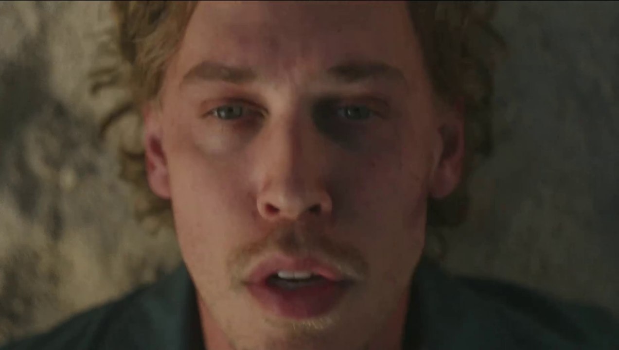 Caught Stealing - Official Trailer