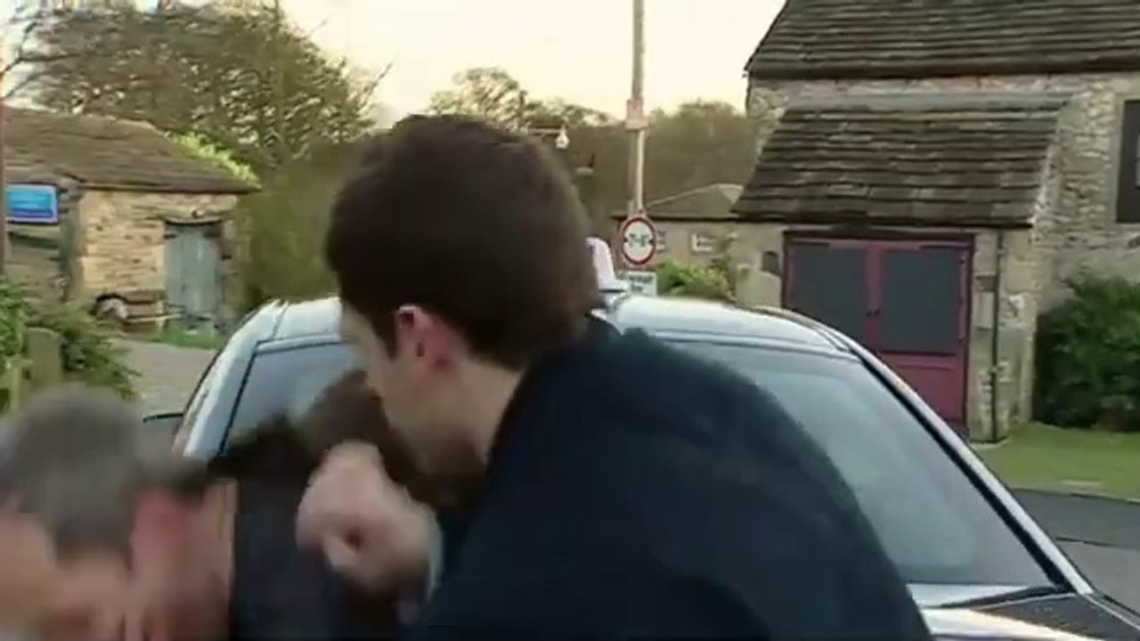 Emmerdale Andy Sugden Beats up Billy Hopwood 4th February 2007