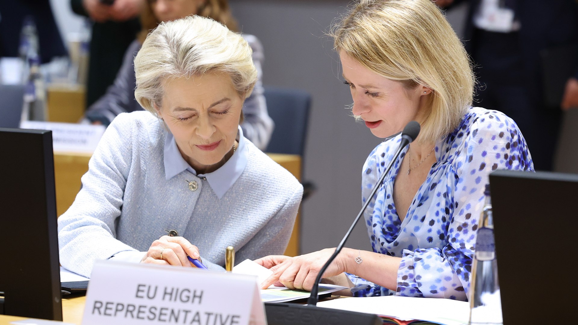 La alta representante de la Uni�n Europea (UE) para Asuntos Exteriores, Kaja Kallas, pidi� este mi�rcoles a Israel que investigue el "incidente" en el que fuerzas israel�es dispararon este mi�rcoles contra una delegaci�n diplom�tica con representantes de pa�ses europeos, americanos y �rabes de visita en la localidad de Yen�n, en el norte de Cisjordania ocupada.