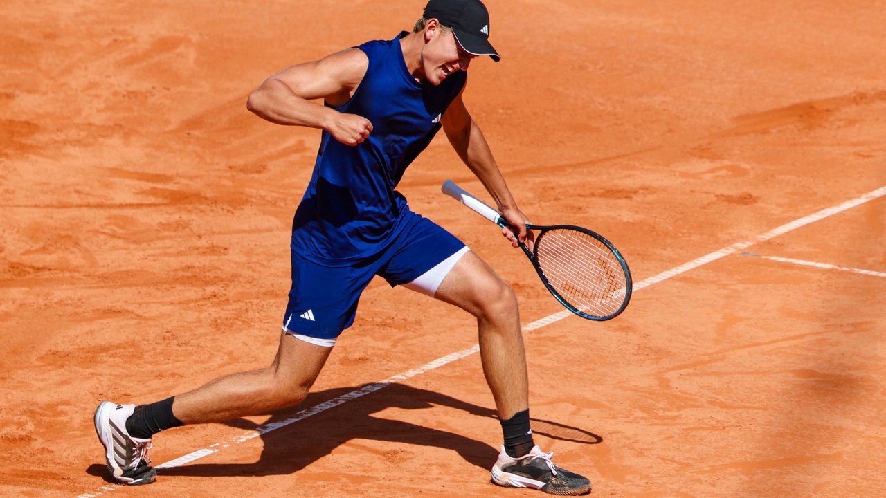 Riesenjubel nach Return: Engel hält gegen Rublev lange dagegen