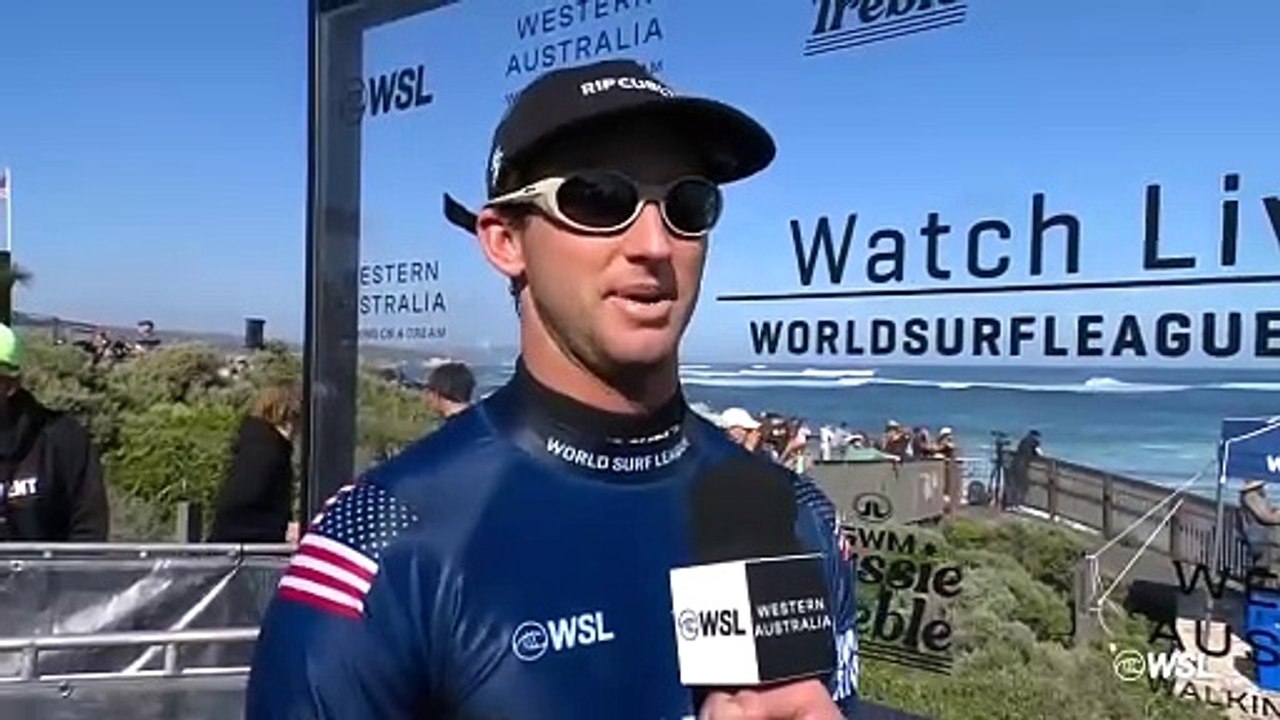 Griffin Colapinto With an Incredible Barrel at The Box