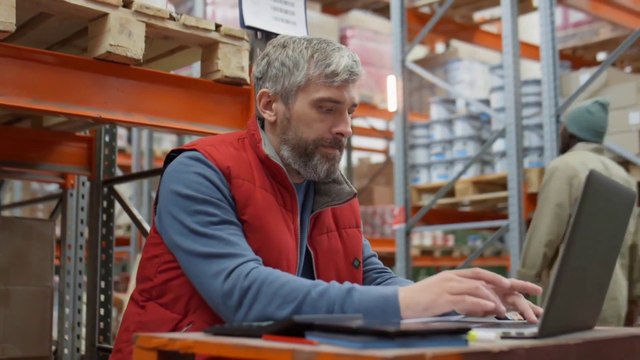 L'incertezza sui dazi pesa sulla crescita italiana