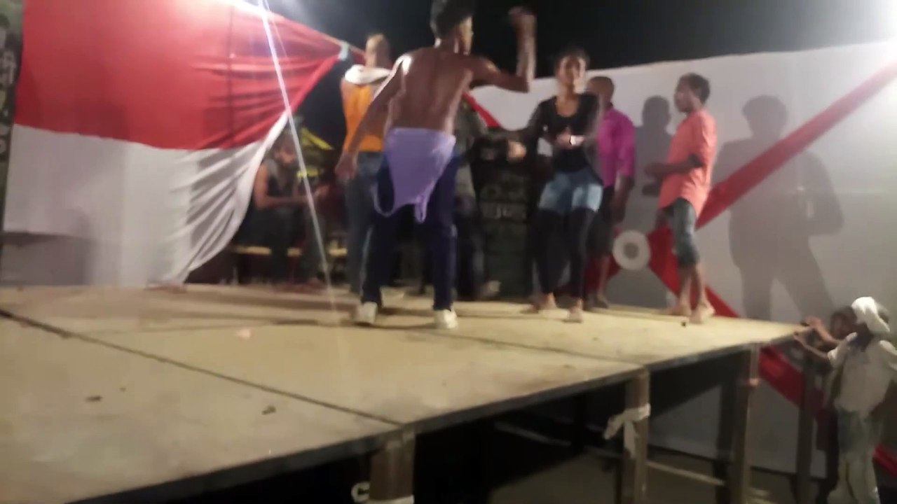 Mari Bihar Wala Kach Kach arkestra dance video