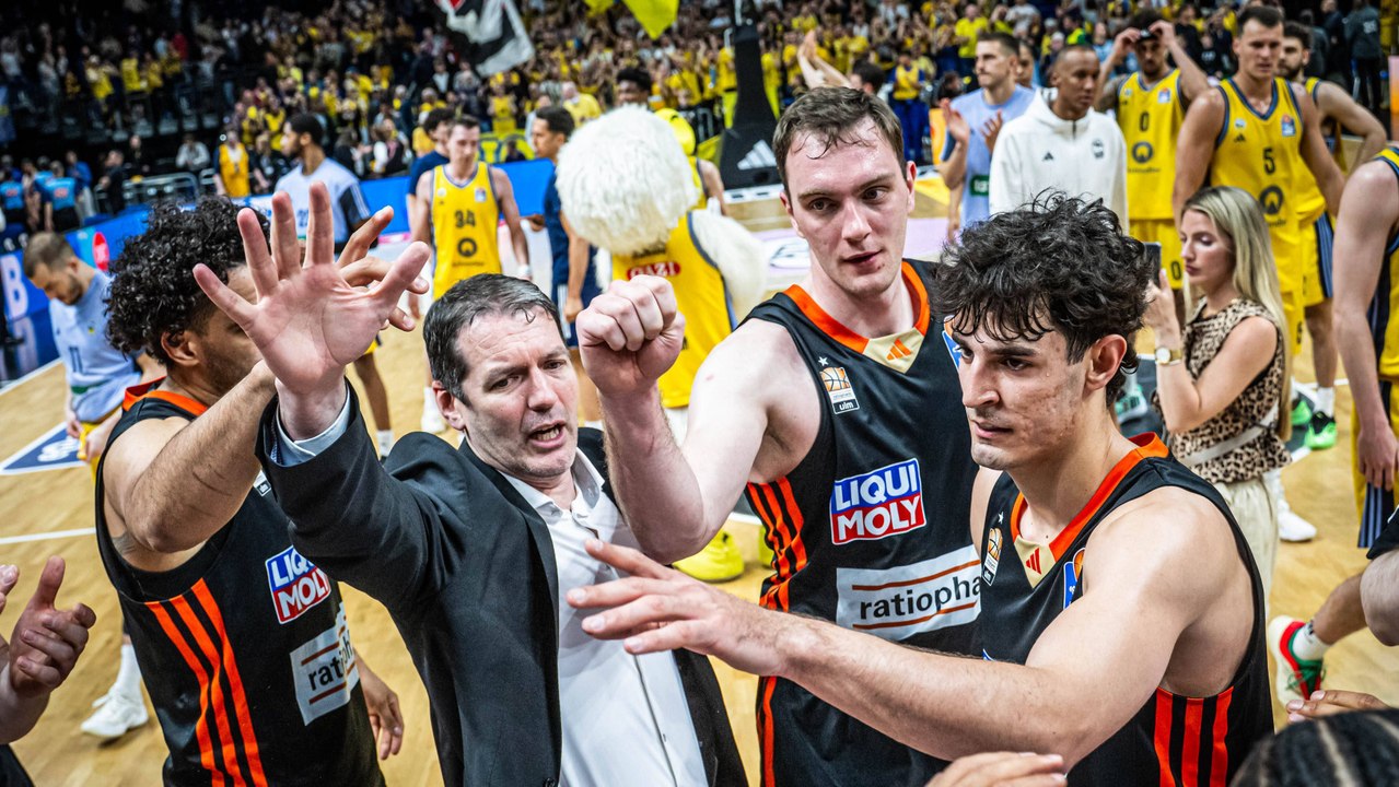 Jessup mit dem Dagger: Alba vor dem Playoff-Aus