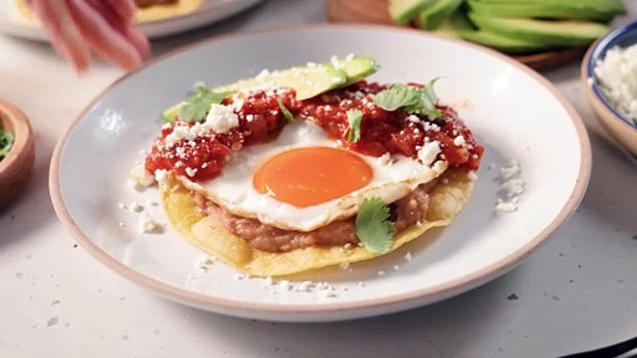 These Huevos Rancheros Are So Good, I'd Eat Them For Breakfast, Lunch, & Dinner