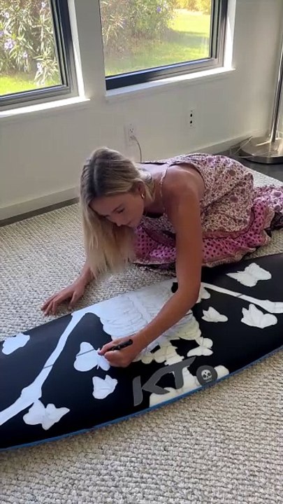 The Incredible Surfboard Art of Waterwoman Annie Reickert